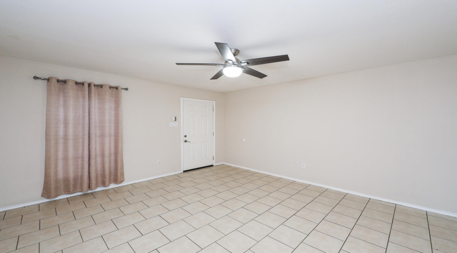 907 Palafox Dr, LAREDO, Texas 78045, 4 Bedrooms Bedrooms, 6 Rooms Rooms,2 BathroomsBathrooms,Residential,For Sale,907 Palafox Dr,20261462