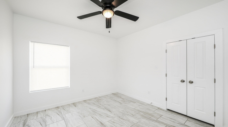 3911 Casa Blanca Lake Rd, Laredo, Texas 78041, 3 Bedrooms Bedrooms, 5 Rooms Rooms,2 BathroomsBathrooms,Residential,For Rent,3911 Casa Blanca Lake Rd,20261464