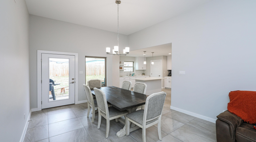 1025 La Muralla St, LAREDO, Texas 78046, 4 Bedrooms Bedrooms, 6 Rooms Rooms,2 BathroomsBathrooms,Residential,For Rent,1025 La Muralla St,20261466