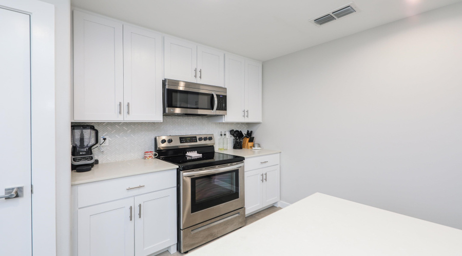 1025 La Muralla St, LAREDO, Texas 78046, 4 Bedrooms Bedrooms, 6 Rooms Rooms,2 BathroomsBathrooms,Residential,For Rent,1025 La Muralla St,20261466