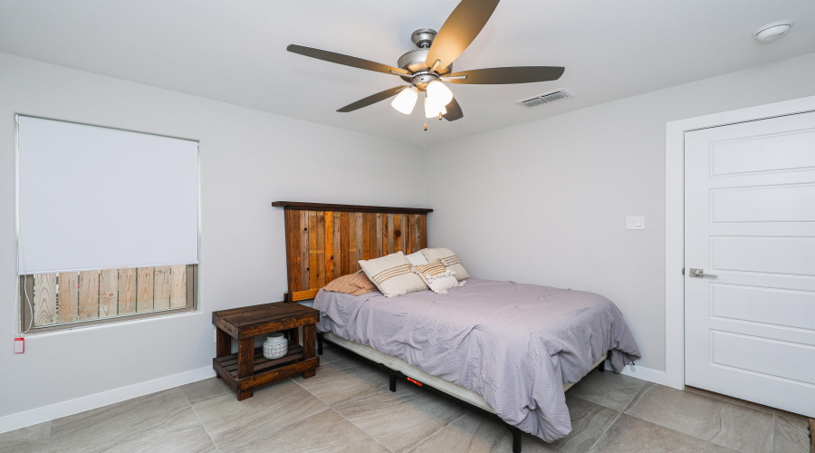 1025 La Muralla St, LAREDO, Texas 78046, 4 Bedrooms Bedrooms, 6 Rooms Rooms,2 BathroomsBathrooms,Residential,For Rent,1025 La Muralla St,20261466