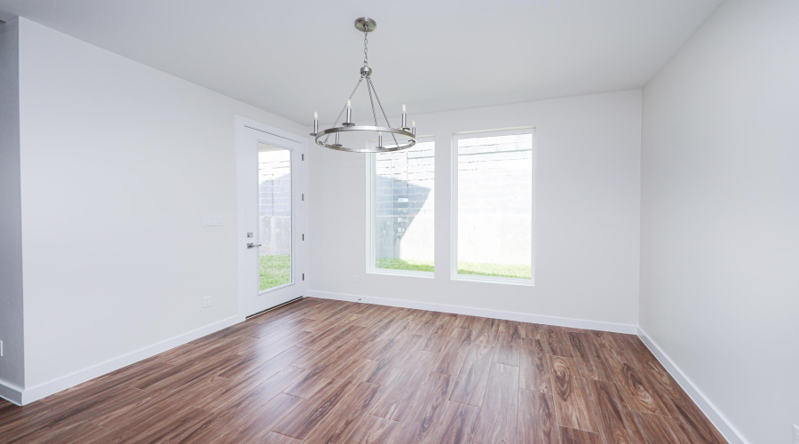 7525 Cresta Bella Street, LAREDO, Texas 78041, 3 Bedrooms Bedrooms, 6 Rooms Rooms,2 BathroomsBathrooms,Residential,For Rent,7525 Cresta Bella Street,20261467