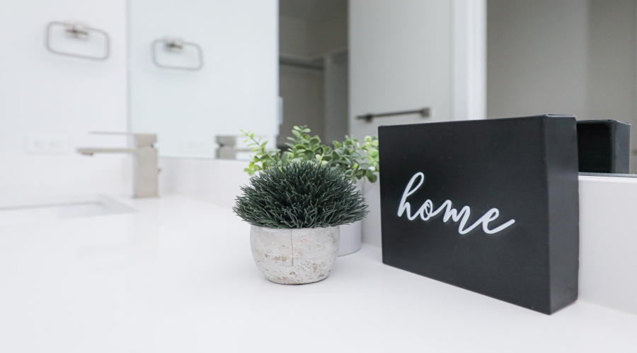 7525 Cresta Bella Street, LAREDO, Texas 78041, 3 Bedrooms Bedrooms, 6 Rooms Rooms,2 BathroomsBathrooms,Residential,For Rent,7525 Cresta Bella Street,20261467