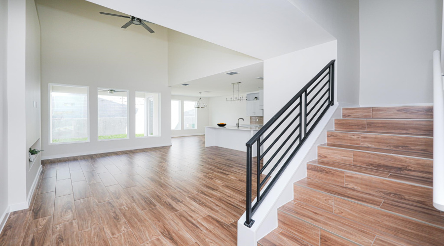 7525 Cresta Bella Street, LAREDO, Texas 78041, 3 Bedrooms Bedrooms, 6 Rooms Rooms,2 BathroomsBathrooms,Residential,For Rent,7525 Cresta Bella Street,20261467