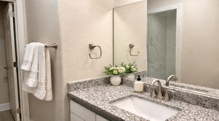 8218 Casa Verde Rd, LAREDO, Texas 78041, 2 Bedrooms Bedrooms, 4 Rooms Rooms,1 BathroomBathrooms,Residential,For Sale,8218 Casa Verde Rd,20261470