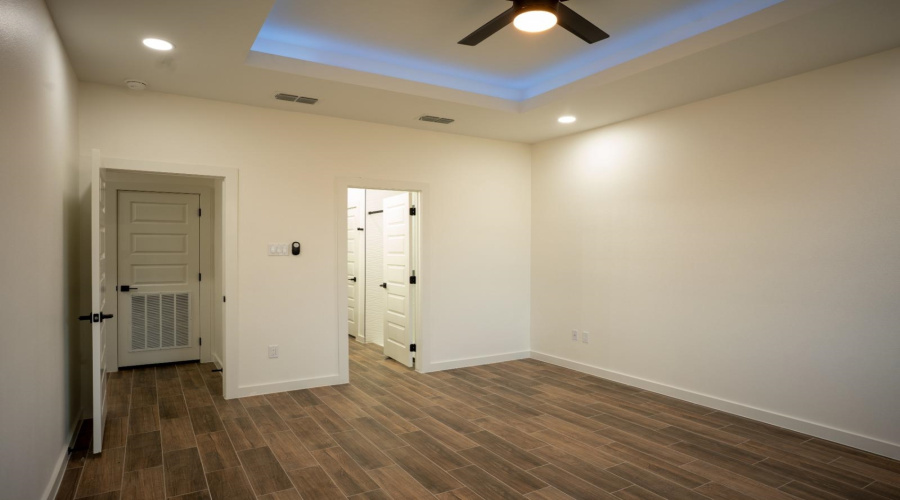 2615 Jean St, Laredo, Texas 78046, 3 Bedrooms Bedrooms, 5 Rooms Rooms,2 BathroomsBathrooms,Residential,For Sale,2615 Jean St,20261472