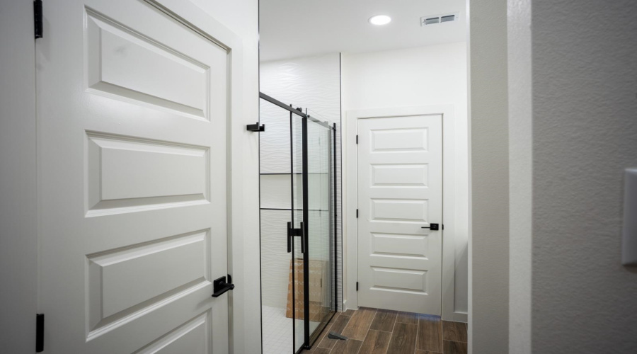 2615 Jean St, Laredo, Texas 78046, 3 Bedrooms Bedrooms, 5 Rooms Rooms,2 BathroomsBathrooms,Residential,For Sale,2615 Jean St,20261472