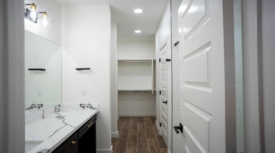 2615 Jean St, Laredo, Texas 78046, 3 Bedrooms Bedrooms, 5 Rooms Rooms,2 BathroomsBathrooms,Residential,For Sale,2615 Jean St,20261472