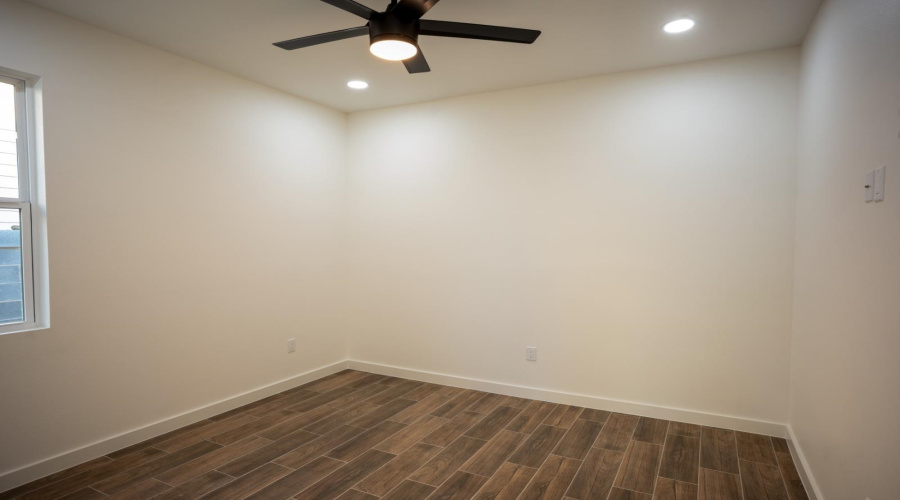 2615 Jean St, Laredo, Texas 78046, 3 Bedrooms Bedrooms, 5 Rooms Rooms,2 BathroomsBathrooms,Residential,For Sale,2615 Jean St,20261472