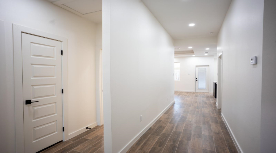 2615 Jean St, Laredo, Texas 78046, 3 Bedrooms Bedrooms, 5 Rooms Rooms,2 BathroomsBathrooms,Residential,For Sale,2615 Jean St,20261472