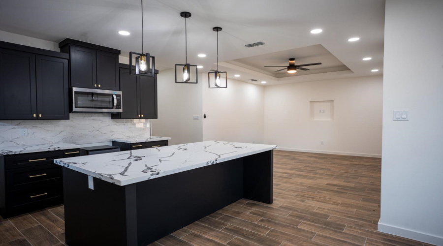 2615 Jean St, Laredo, Texas 78046, 3 Bedrooms Bedrooms, 5 Rooms Rooms,2 BathroomsBathrooms,Residential,For Sale,2615 Jean St,20261472