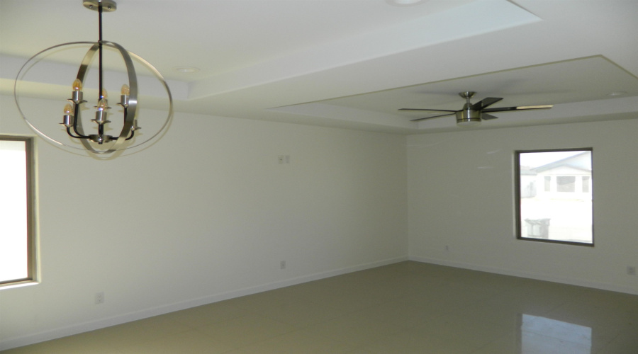 1615 Doctora Eve Perez Ln, Laredo, Texas 78046, 3 Bedrooms Bedrooms, 4 Rooms Rooms,2 BathroomsBathrooms,Residential,For Rent,1615 Doctora Eve Perez Ln,20261473