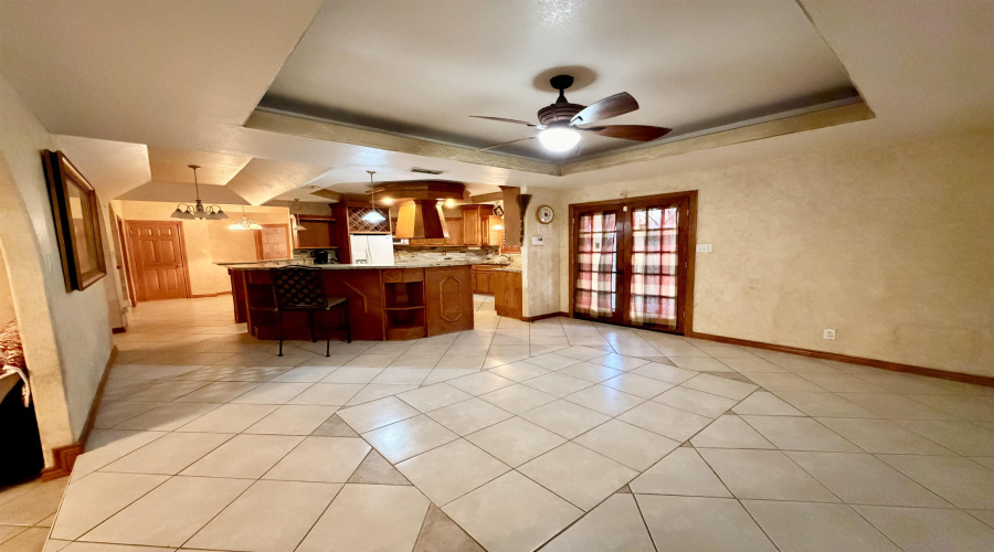 4728 Primavera Ln, Laredo, Texas 78046, 4 Bedrooms Bedrooms, 7 Rooms Rooms,3 BathroomsBathrooms,Residential,For Sale,4728 Primavera Ln,20261476