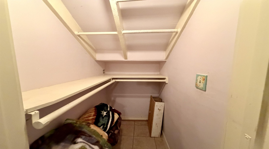 4728 Primavera Ln, Laredo, Texas 78046, 4 Bedrooms Bedrooms, 7 Rooms Rooms,3 BathroomsBathrooms,Residential,For Sale,4728 Primavera Ln,20261476