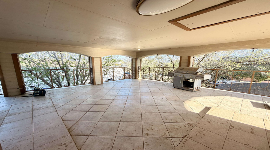 4728 Primavera Ln, Laredo, Texas 78046, 4 Bedrooms Bedrooms, 7 Rooms Rooms,3 BathroomsBathrooms,Residential,For Sale,4728 Primavera Ln,20261476