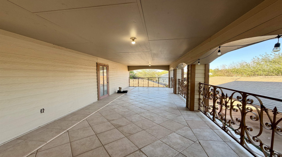 4728 Primavera Ln, Laredo, Texas 78046, 4 Bedrooms Bedrooms, 7 Rooms Rooms,3 BathroomsBathrooms,Residential,For Sale,4728 Primavera Ln,20261476