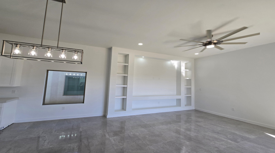 1110 Noyola Loop, Laredo, Texas 78046-6072, 5 Bedrooms Bedrooms, 6 Rooms Rooms,2 BathroomsBathrooms,Residential,For Sale,1110 Noyola Loop,20260950