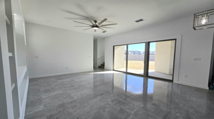 1110 Noyola Loop, Laredo, Texas 78046-6072, 5 Bedrooms Bedrooms, 6 Rooms Rooms,2 BathroomsBathrooms,Residential,For Sale,1110 Noyola Loop,20260950