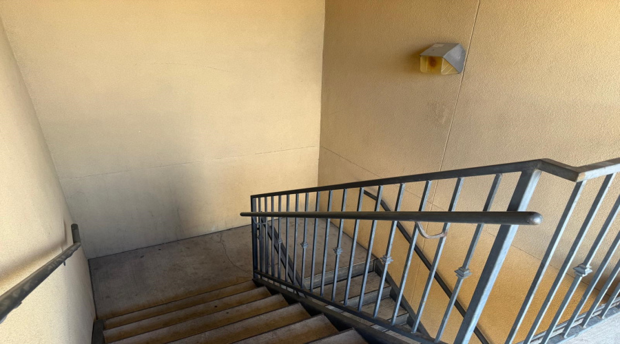 9805 Sterling St., Laredo, Texas 78045-0000, 3 Bedrooms Bedrooms, 5 Rooms Rooms,2 BathroomsBathrooms,Residential,For Sale,9805 Sterling St.,20261479