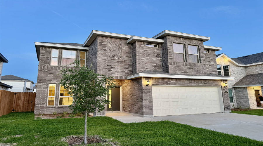 1427 Key Deer Dr., Laredo, Texas 78045, 3 Bedrooms Bedrooms, 6 Rooms Rooms,2 BathroomsBathrooms,Residential,For Sale,1427 Key Deer Dr.,20261482