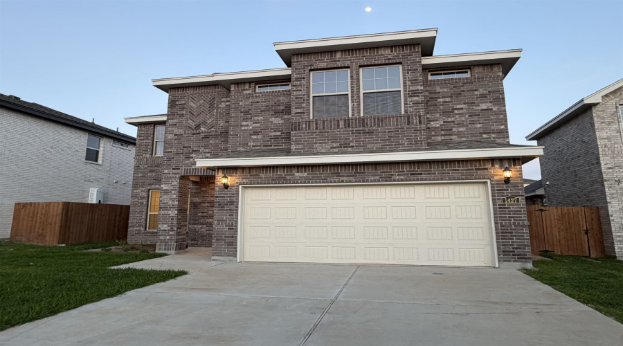 1427 Key Deer Dr., Laredo, Texas 78045, 3 Bedrooms Bedrooms, 6 Rooms Rooms,2 BathroomsBathrooms,Residential,For Sale,1427 Key Deer Dr.,20261482