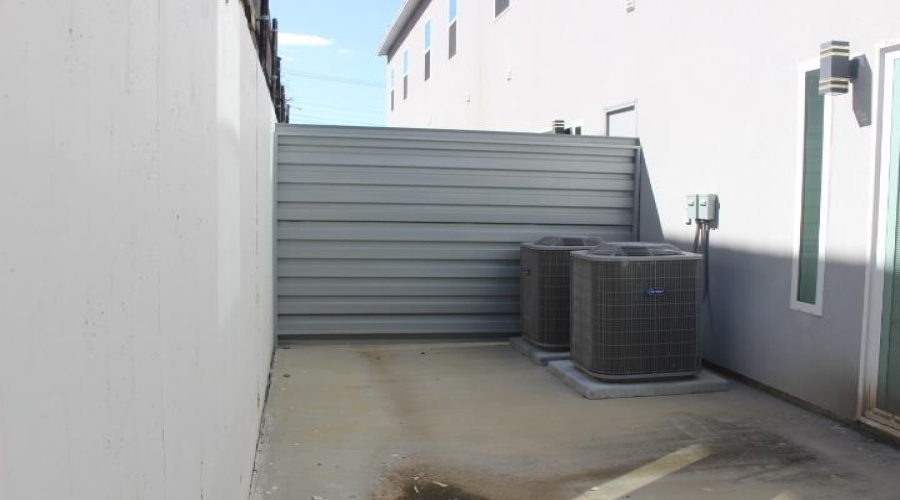 1011 Emerald Valley Dr., Laredo, Texas 78043, 3 Bedrooms Bedrooms, 6 Rooms Rooms,2 BathroomsBathrooms,Residential,For Sale,1011 Emerald Valley Dr.,20261485