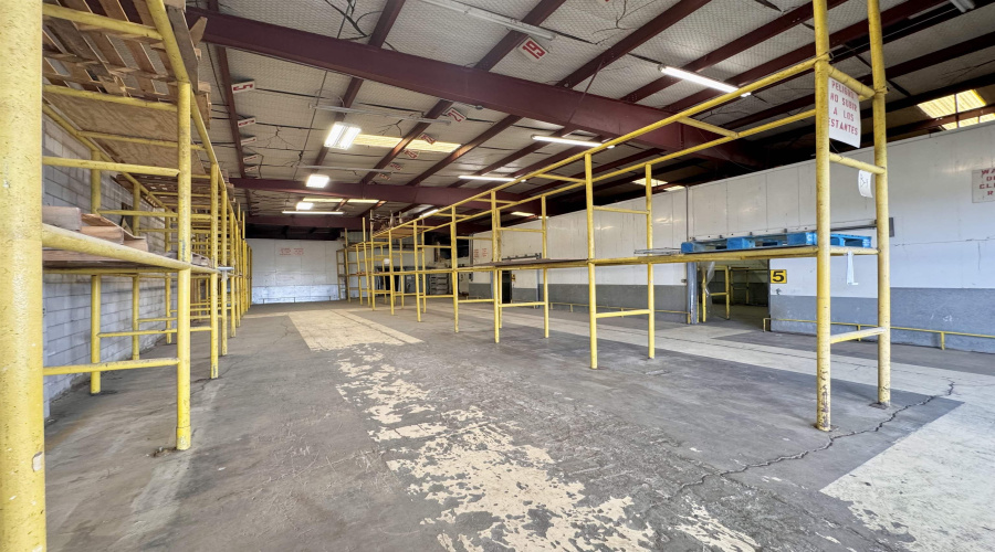 2818 Santa Ursula Ave, Laredo, Texas 78045, 1 Bedroom Bedrooms, 1 Room Rooms,2 BathroomsBathrooms,Commercial/industrial,For Sale,2818 Santa Ursula Ave,20261484