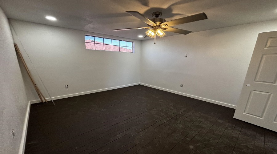 818 Cortez St, Laredo, Texas 78040, 3 Bedrooms Bedrooms, 7 Rooms Rooms,2 BathroomsBathrooms,Residential,For Sale,818 Cortez St,20261487