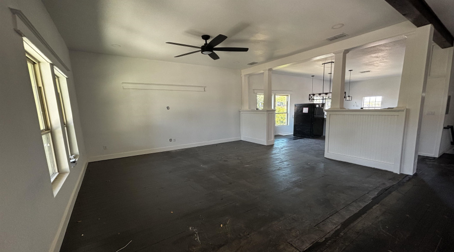 818 Cortez St, Laredo, Texas 78040, 3 Bedrooms Bedrooms, 7 Rooms Rooms,2 BathroomsBathrooms,Residential,For Sale,818 Cortez St,20261487