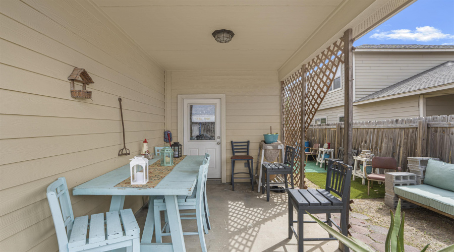 11334 Sierra Gorda Dr, Laredo, Texas 78045, 3 Bedrooms Bedrooms, 5 Rooms Rooms,2 BathroomsBathrooms,Residential,For Sale,11334 Sierra Gorda Dr,20261488