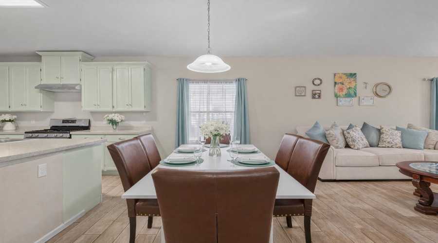 11334 Sierra Gorda Dr, Laredo, Texas 78045, 3 Bedrooms Bedrooms, 5 Rooms Rooms,2 BathroomsBathrooms,Residential,For Sale,11334 Sierra Gorda Dr,20261488