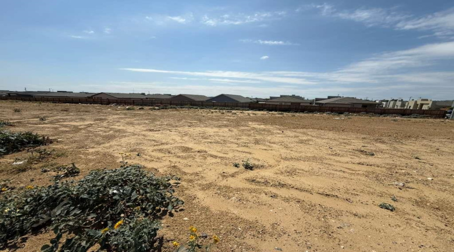 5208 Curuba Dr., Laredo, Texas 78046, 4 Bedrooms Bedrooms, 5 Rooms Rooms,2 BathroomsBathrooms,Residential,For Sale,5208 Curuba Dr.,20261490