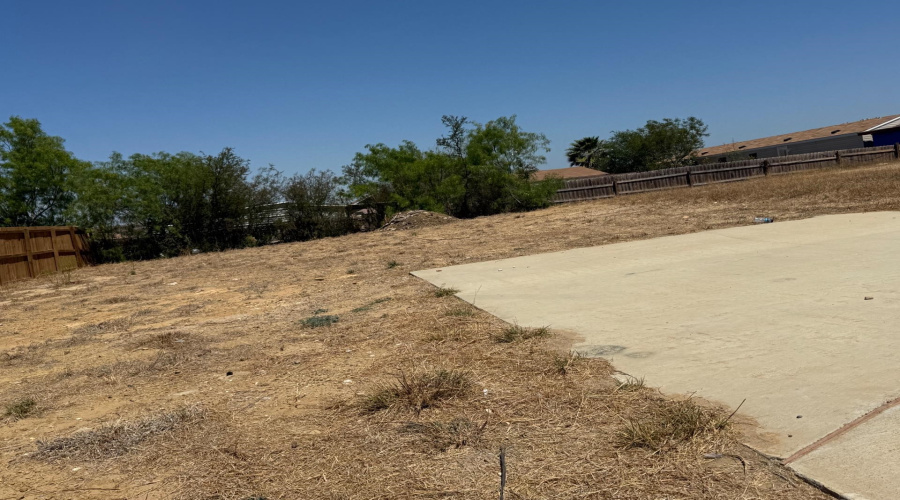 5222 Plasencia Ln., Laredo, Texas 78046, 3 Bedrooms Bedrooms, 4 Rooms Rooms,1 BathroomBathrooms,Residential,For Sale,5222 Plasencia Ln.,20261492