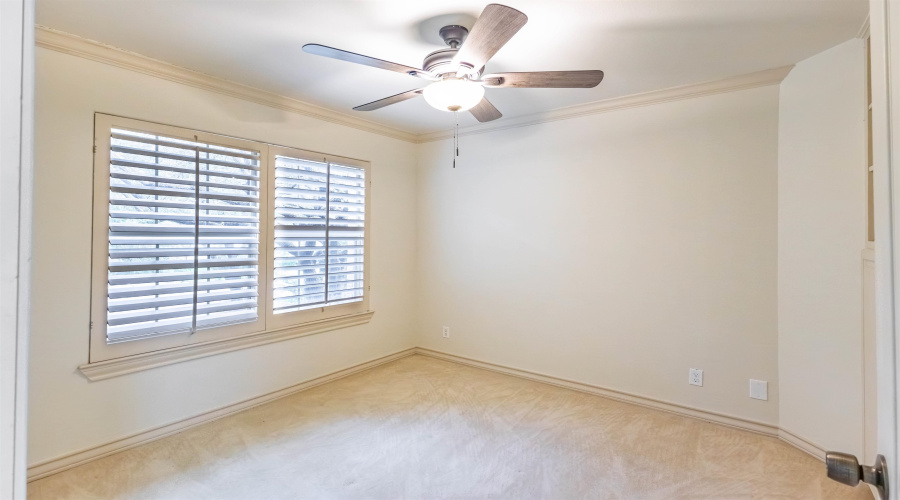 109 Devonshire Ct, Laredo, Texas 78041, 6 Bedrooms Bedrooms, 10 Rooms Rooms,4 BathroomsBathrooms,Residential,For Sale,109 Devonshire Ct,20254274