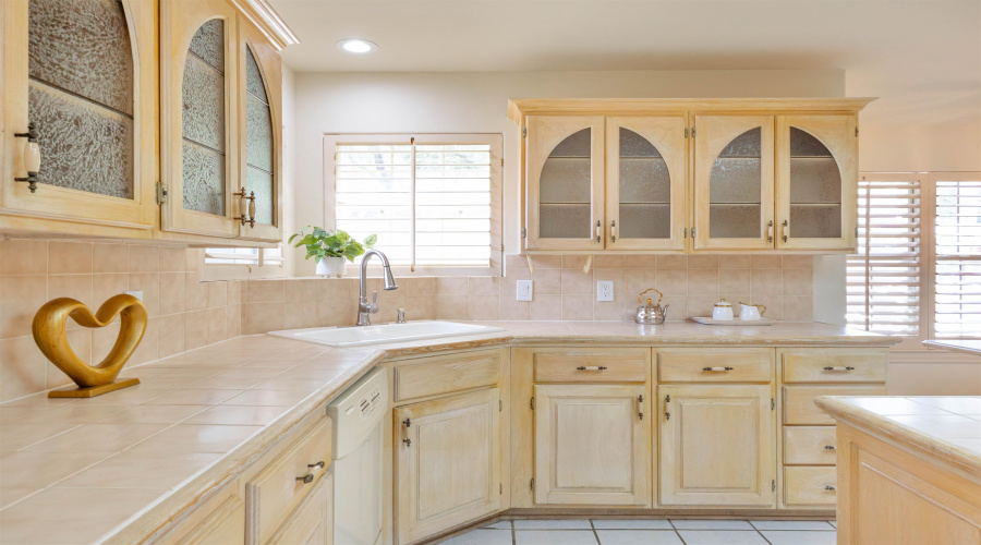 109 Devonshire Ct, Laredo, Texas 78041, 6 Bedrooms Bedrooms, 10 Rooms Rooms,4 BathroomsBathrooms,Residential,For Sale,109 Devonshire Ct,20254274