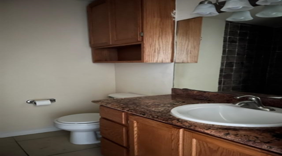 413 Shiloh Dr, LAREDO, Texas 78045, 2 Bedrooms Bedrooms, 4 Rooms Rooms,2 BathroomsBathrooms,Residential,For Rent,413 Shiloh Dr,20261497