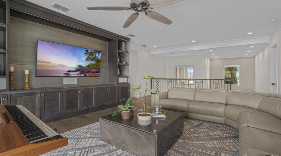 2801 Mario Puzo Dr, Laredo, Texas 78041, 5 Bedrooms Bedrooms, 11 Rooms Rooms,5 BathroomsBathrooms,Residential,For Sale,2801 Mario Puzo Dr,20261500