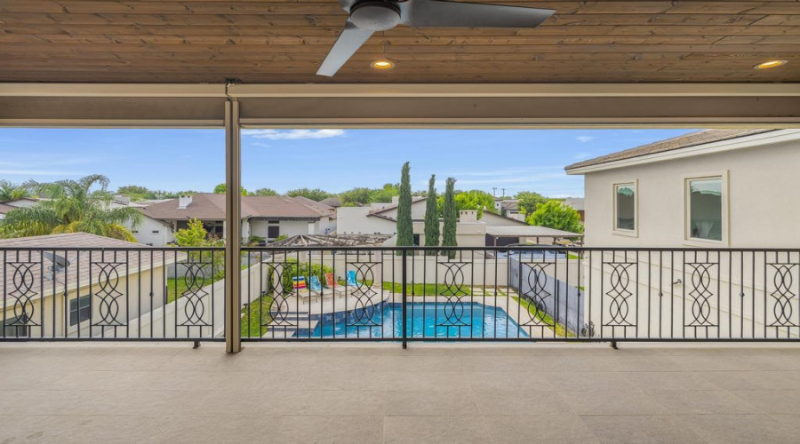 2801 Mario Puzo Dr, Laredo, Texas 78041, 5 Bedrooms Bedrooms, 11 Rooms Rooms,5 BathroomsBathrooms,Residential,For Sale,2801 Mario Puzo Dr,20261500