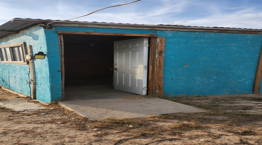 1870 Orquidia Ln E, Rio Bravo, Texas 78046, 2 Bedrooms Bedrooms, 5 Rooms Rooms,1 BathroomBathrooms,Residential,For Sale,1870 Orquidia Ln E,20261503