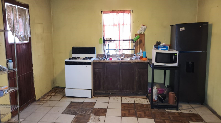 1870 Orquidia Ln E, Rio Bravo, Texas 78046, 2 Bedrooms Bedrooms, 5 Rooms Rooms,1 BathroomBathrooms,Residential,For Sale,1870 Orquidia Ln E,20261503