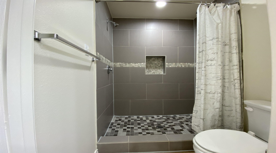 139 Niagara Dr., LAREDO, Texas 78045, 3 Bedrooms Bedrooms, 6 Rooms Rooms,2 BathroomsBathrooms,Residential,For Rent,139 Niagara Dr.,20261506