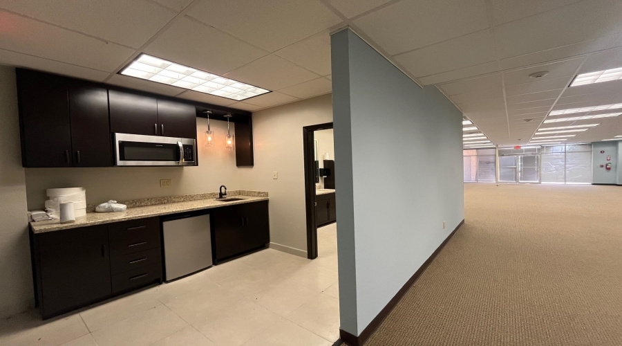 8917 Molly Dr, Laredo, Texas 78045, 1 Room Rooms,1 BathroomBathrooms,Commercial retail/office,For Sale,8917 Molly Dr,20261512