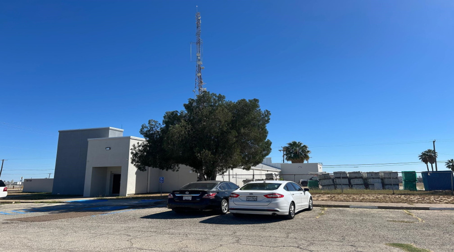 1816 Pappas St, Laredo, Texas 78041, 1 Room Rooms,2 BathroomsBathrooms,Commercial retail/office,For Sale,1816 Pappas St,20261514