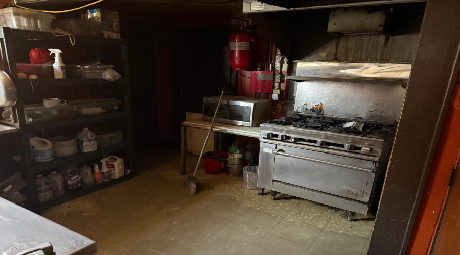 3914 McPherson Ave, Laredo, Texas 78041, 1 Room Rooms,2 BathroomsBathrooms,Commercial retail/office,For Sale,3914 McPherson Ave,20261517