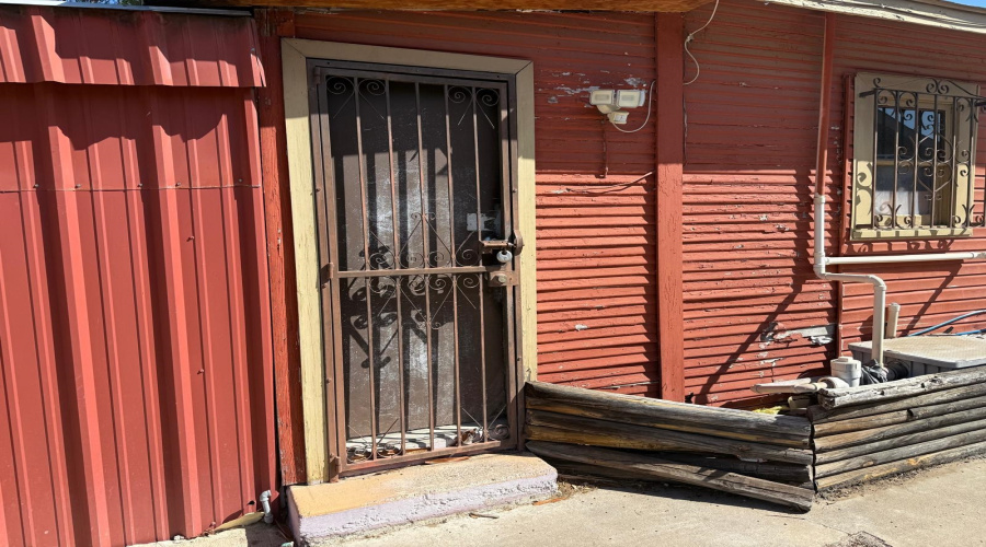 3914 McPherson Ave, Laredo, Texas 78041, 1 Room Rooms,2 BathroomsBathrooms,Commercial retail/office,For Sale,3914 McPherson Ave,20261517
