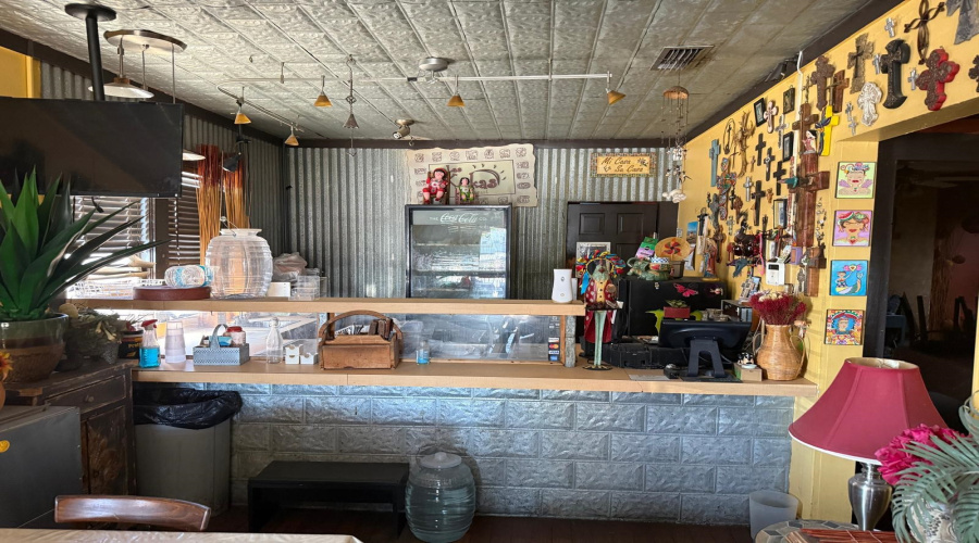 3914 McPherson Ave, Laredo, Texas 78041, 1 Room Rooms,2 BathroomsBathrooms,Commercial retail/office,For Sale,3914 McPherson Ave,20261517