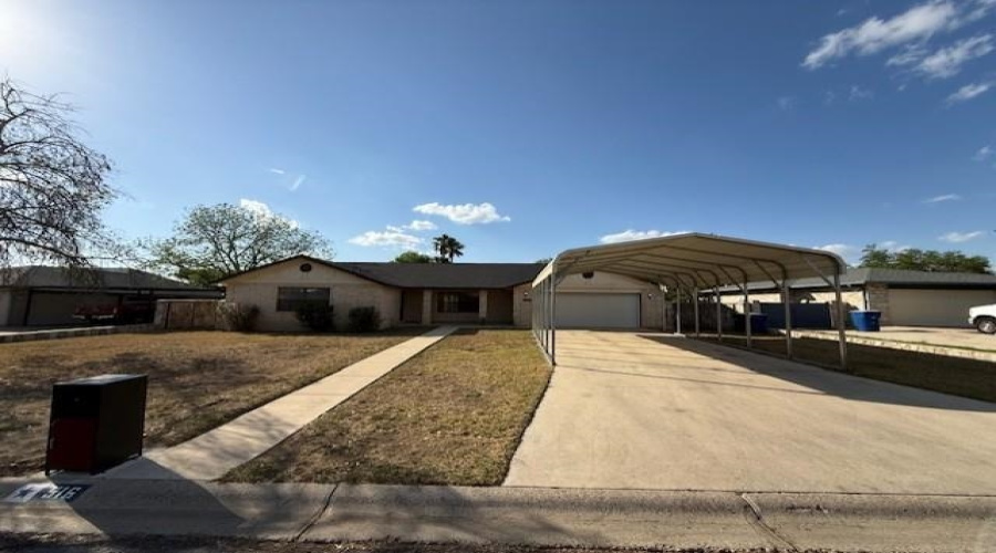 516 St James Dr, Laredo, Texas 78041, 4 Bedrooms Bedrooms, 8 Rooms Rooms,2 BathroomsBathrooms,Residential,For Rent,516 St James Dr,20261508