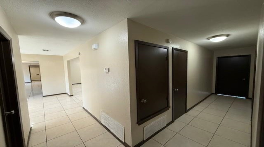 516 St James Dr, Laredo, Texas 78041, 4 Bedrooms Bedrooms, 8 Rooms Rooms,2 BathroomsBathrooms,Residential,For Rent,516 St James Dr,20261508