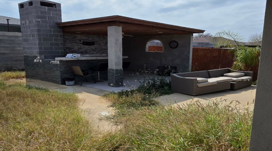 6119 Fray Augusto Ln, LAREDO, Texas 78043-4861, 3 Bedrooms Bedrooms, 5 Rooms Rooms,2 BathroomsBathrooms,Residential,For Sale,6119 Fray Augusto Ln,20261509