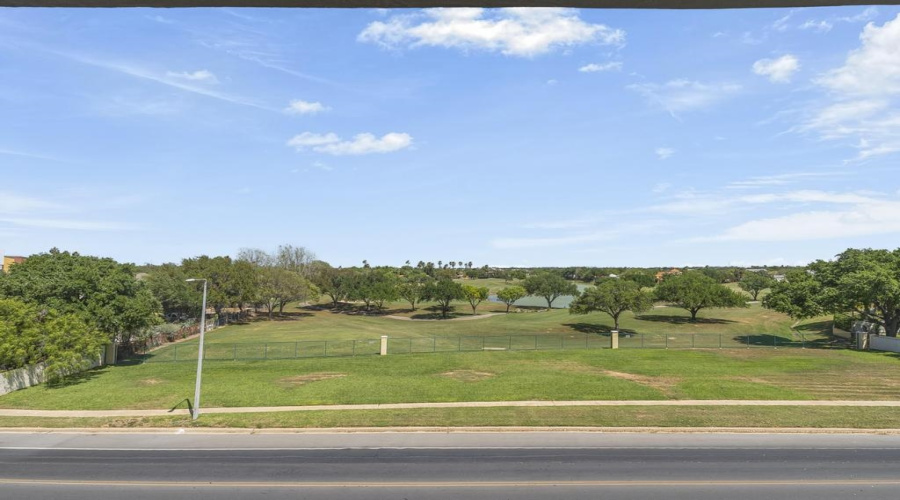 8120 Stillmeadow Ct, Laredo, Texas 78045, 4 Bedrooms Bedrooms, 9 Rooms Rooms,5 BathroomsBathrooms,Residential,For Rent,8120 Stillmeadow Ct,20261511